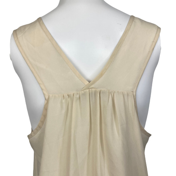 BCBG Tank Top Womens Sz M Ivory Sheer Chiffon V-Neck Gathered Back Sleeveless - Picture 4 of 10
